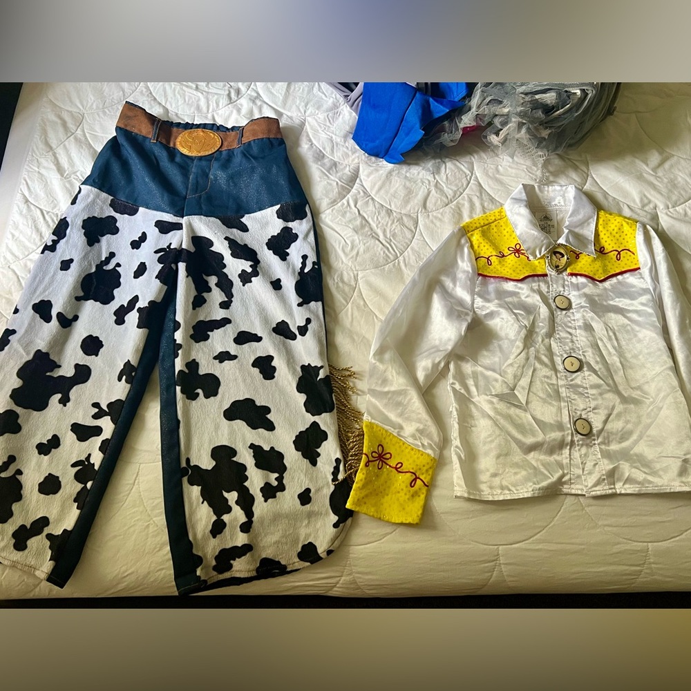 Girl's Disney Store Toy Story Jessie Cowgirl Costume